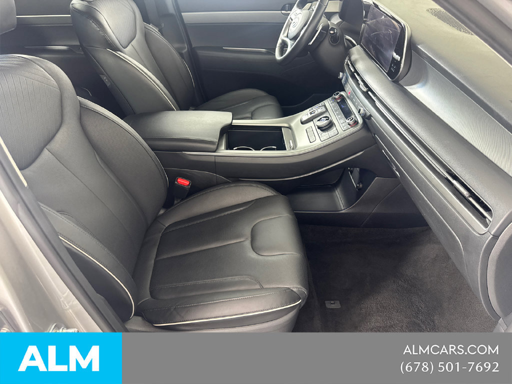 Used 2025 Hyundai Palisade SEL FWD image 16