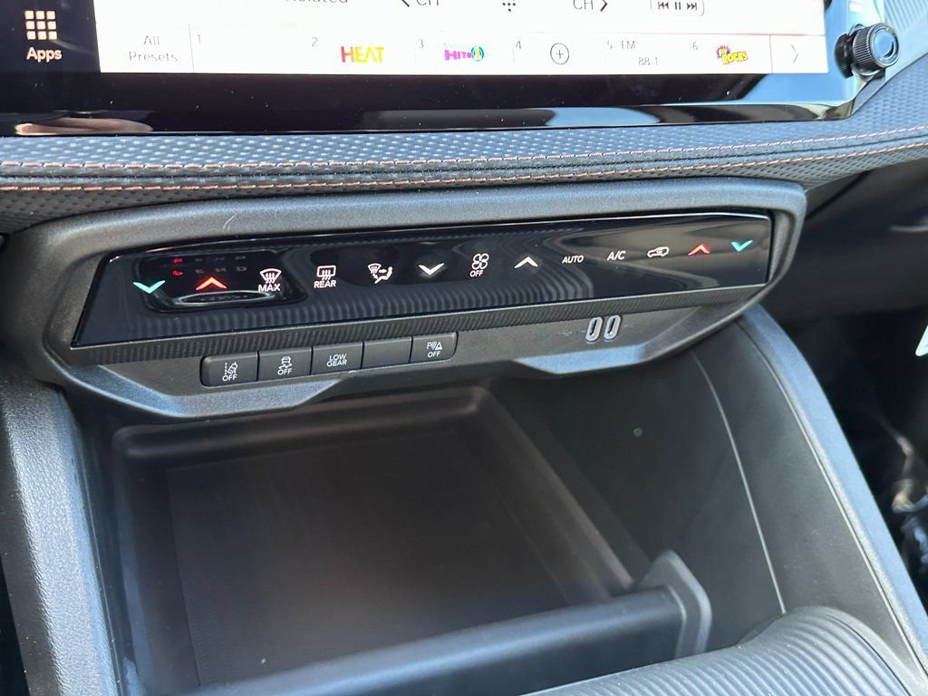 New 2026 Jeep Cherokee Limited AWD/4WD image 27