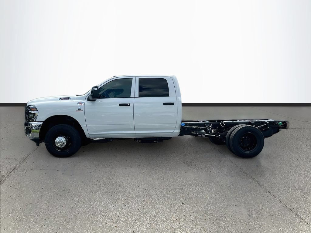 New 2026 RAM 3500 Tradesman w/ Chrome Appearance Group A AWD/4WD image 4