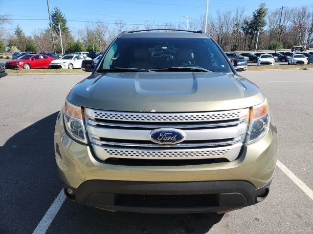 Used 2013 Ford Explorer XLT image 3