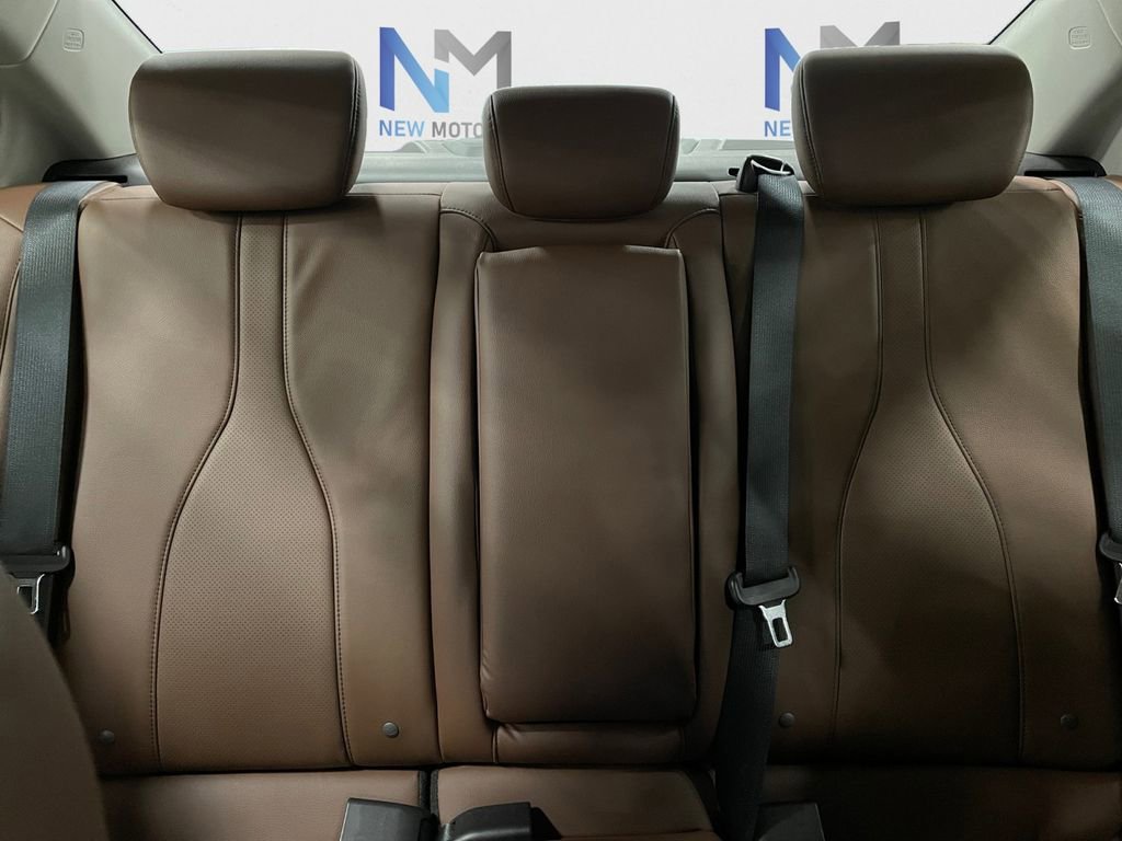 Used 2019 Acura ILX w/ Technology Package image 13