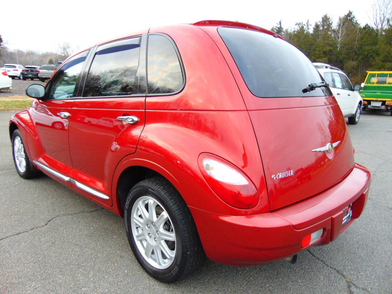 Used 2010 Chrysler PT Cruiser image 64
