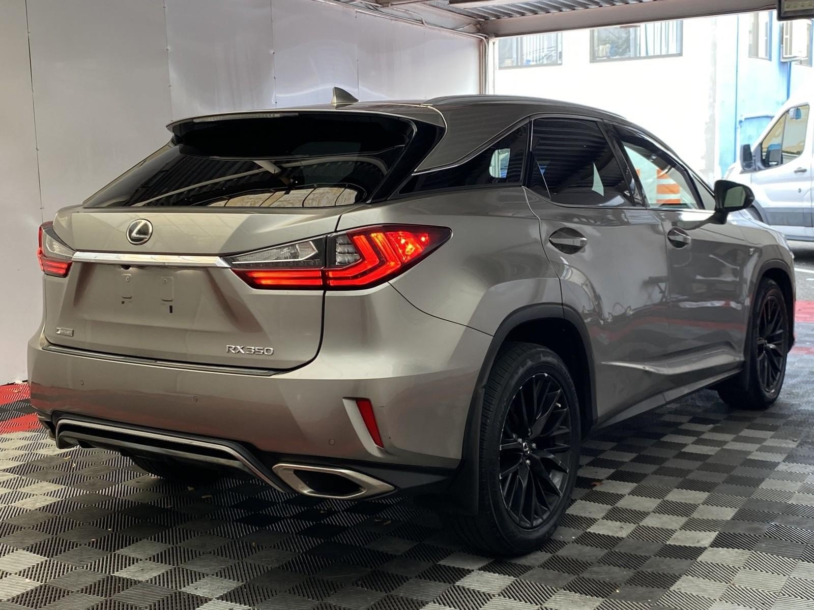 Used 2018 Lexus RX 350 AWD image 6