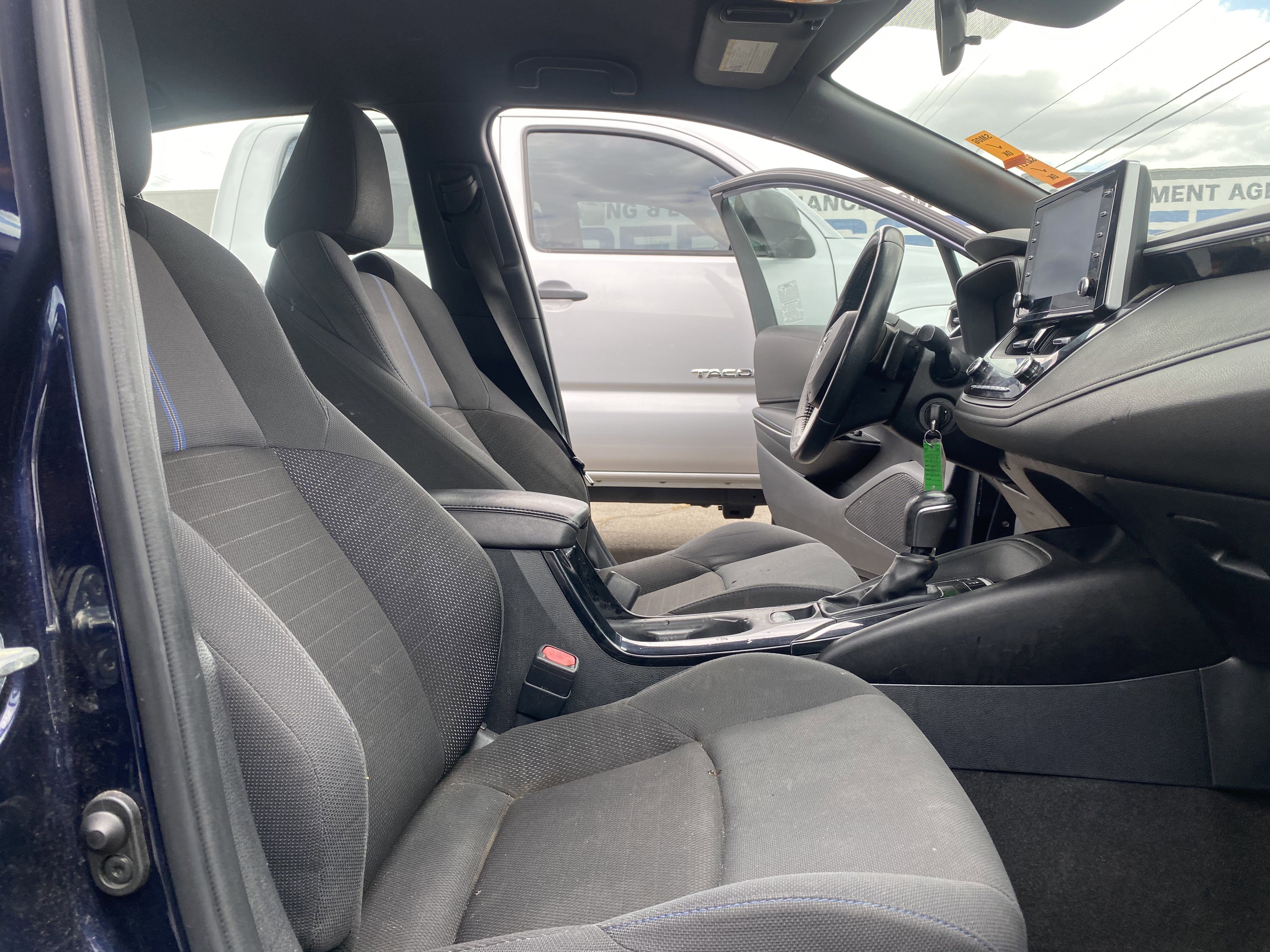 Used 2020 Toyota Corolla SE w/ Carpet Mat Package (TMS) FWD image 20