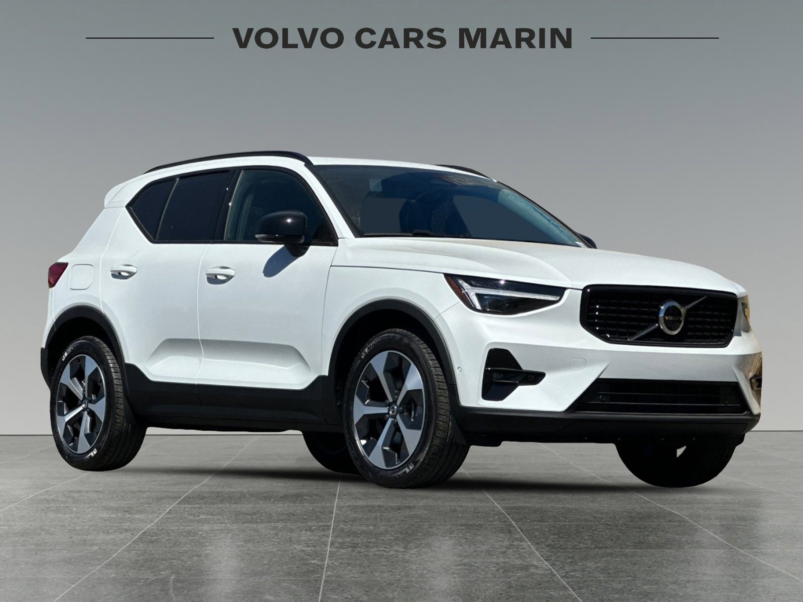 New 2026 Volvo XC40 B5 Plus w/ Protection Package Premier image 9
