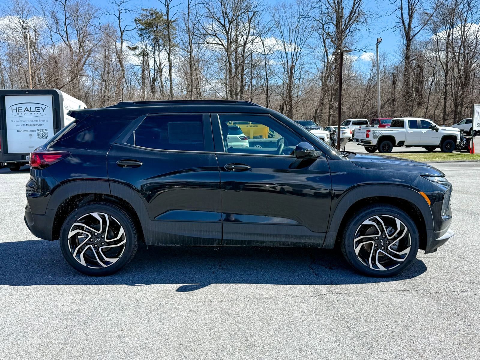 New 2026 Chevrolet TrailBlazer RS w/ Convenience Package image 13