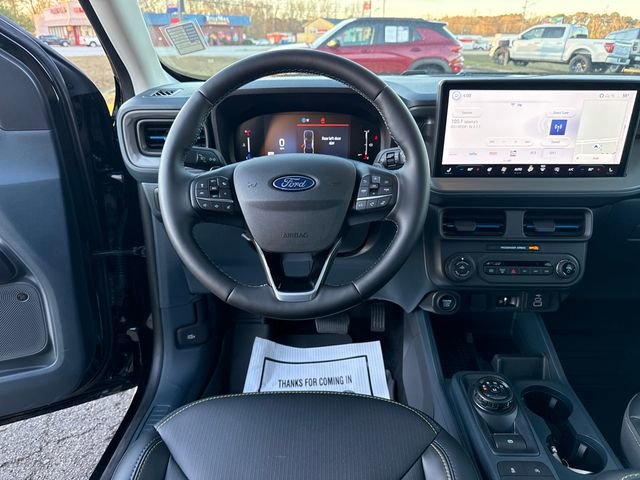 Used 2025 Ford Maverick Lobo image 15