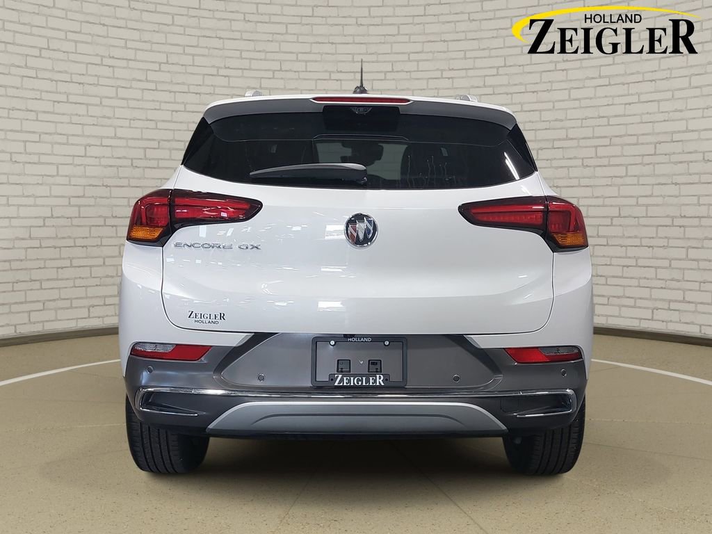 Used 2021 Buick Encore GX Essence w/ Advanced Technology Package FWD image 6