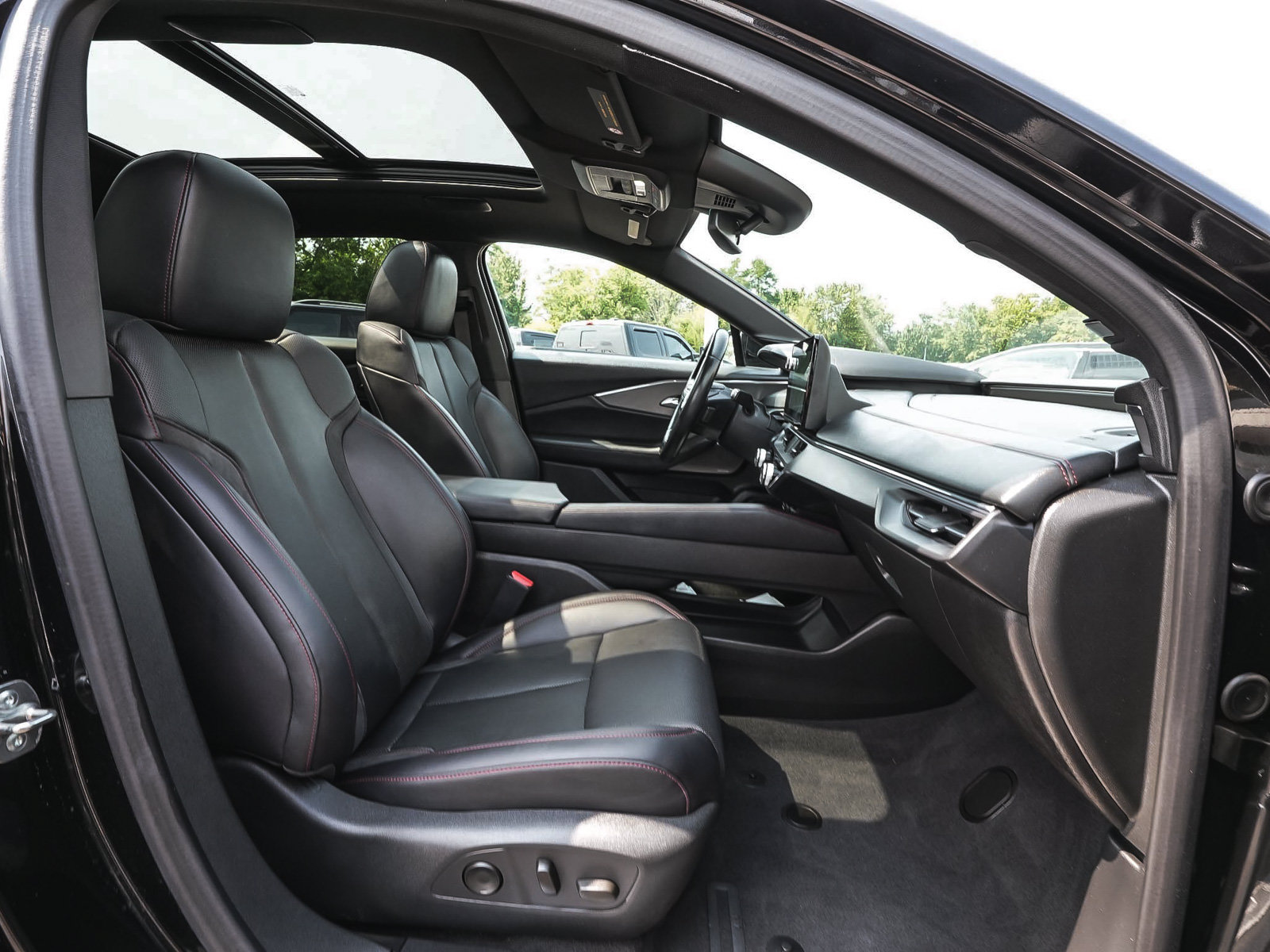 Used 2024 Acura ZDX A-Spec AWD/4WD image 45