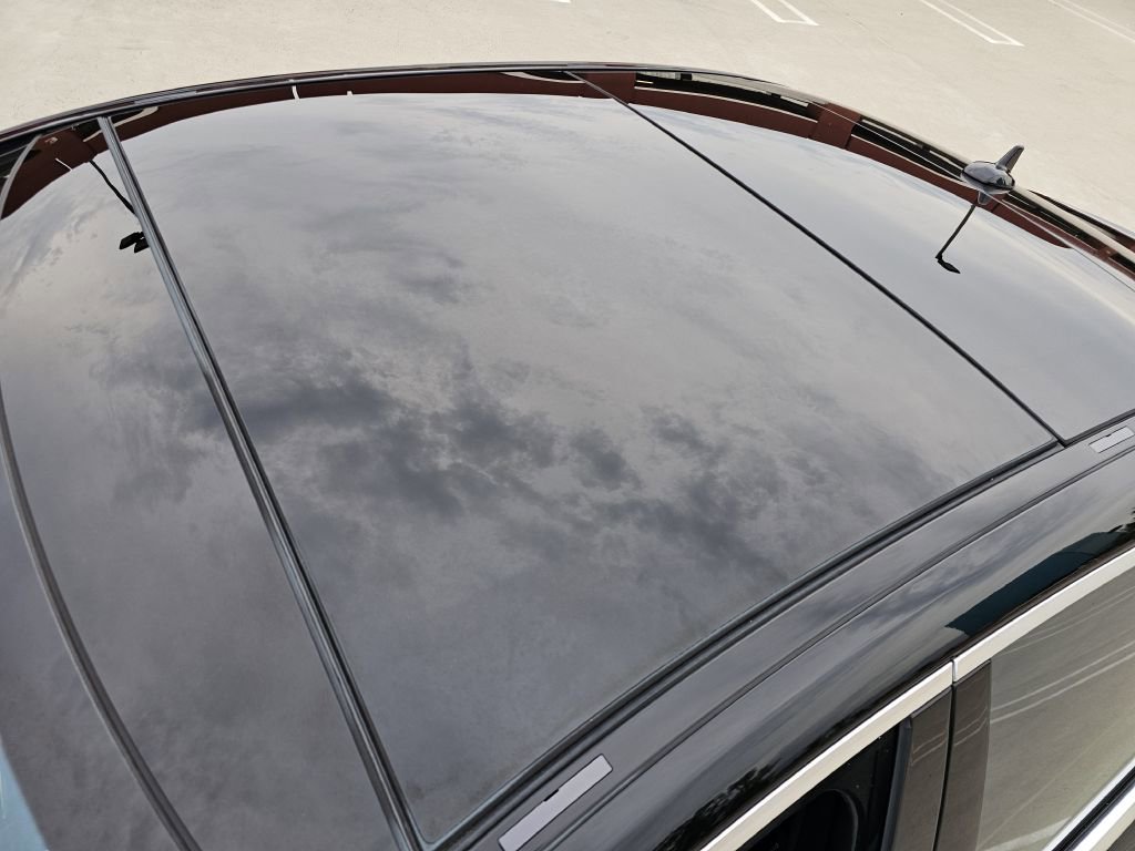 Used 2018 Mercedes-Benz S 560 Sedan image 11