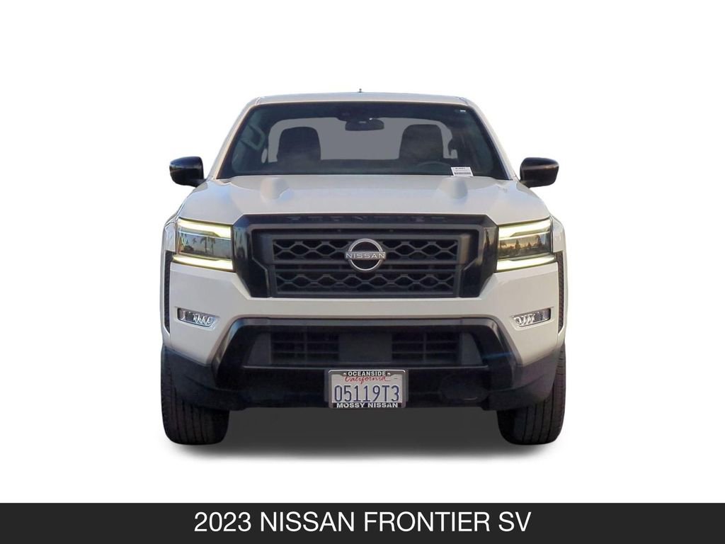 Used 2023 Nissan Frontier SV w/ Midnight Edition Package RWD image 4