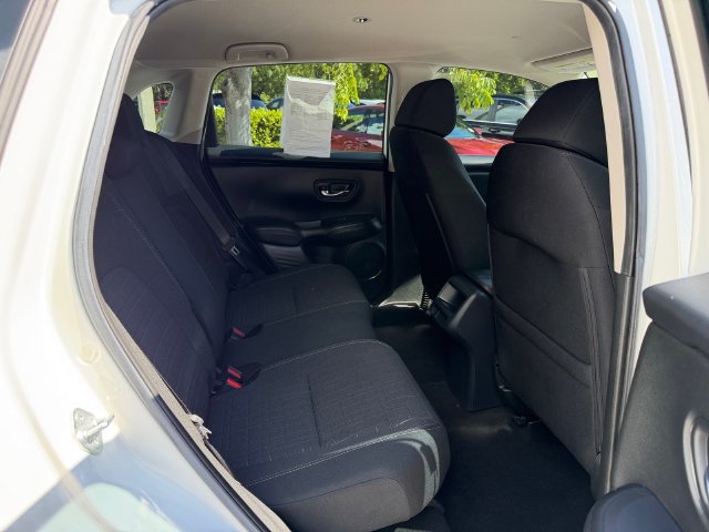 Used 2024 Honda HR-V LX image 19