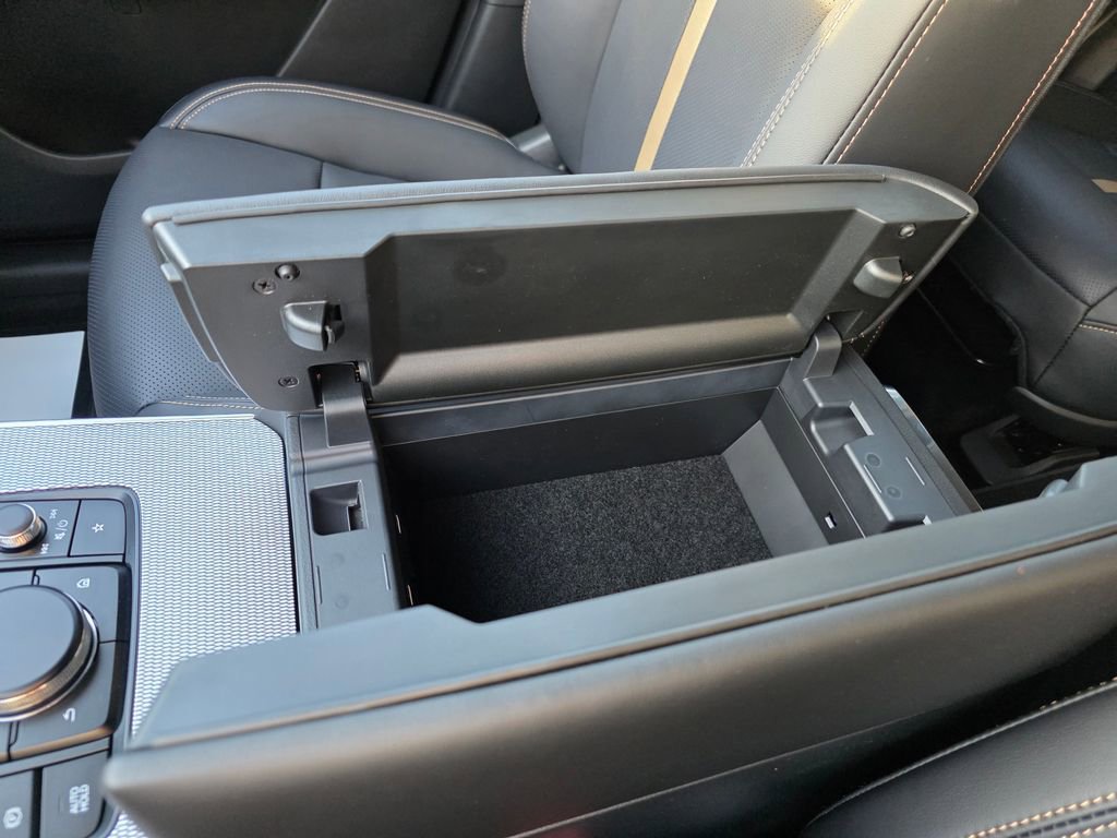 New 2026 MAZDA CX-90 Plug-In Hybrid w/ Premium Plus AWD/4WD image 26