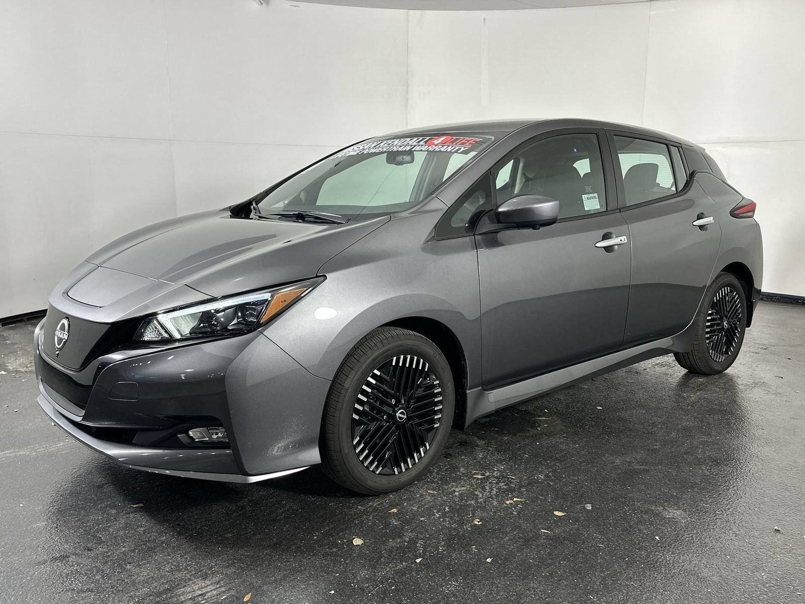 New 2025 Nissan Leaf SV Plus FWD image 4