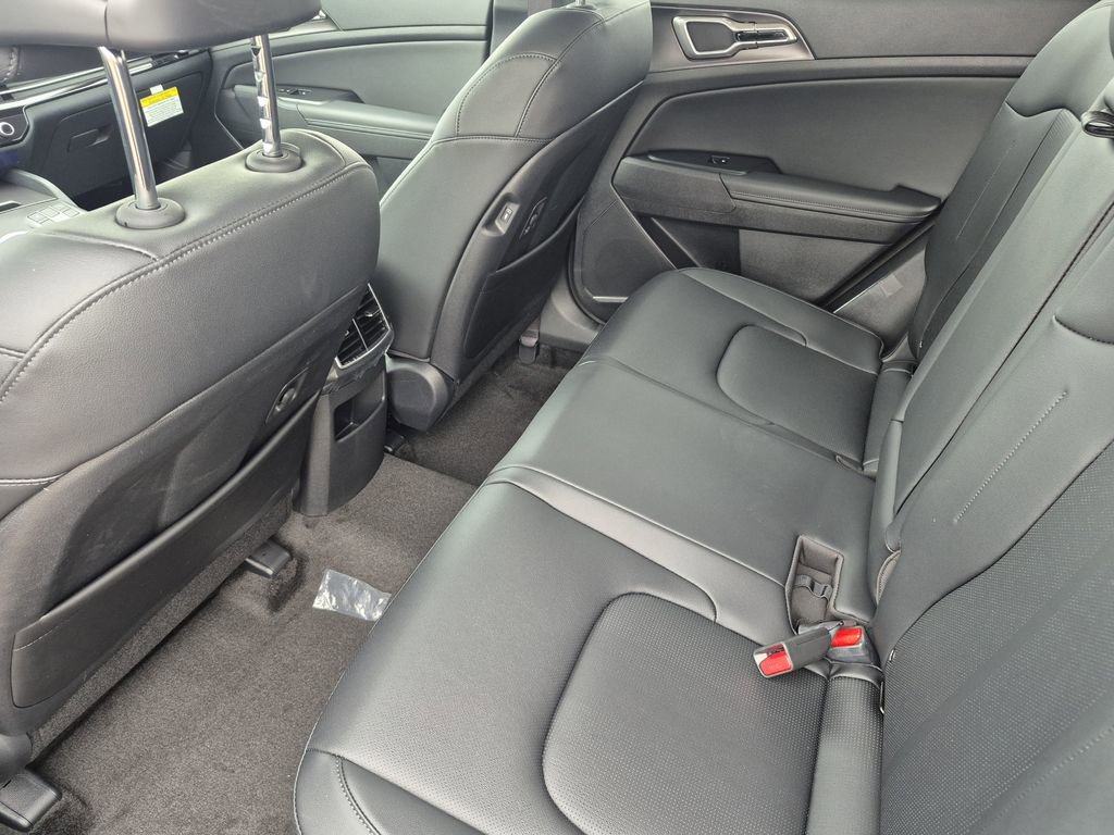 New 2026 Kia Sportage EX image 12