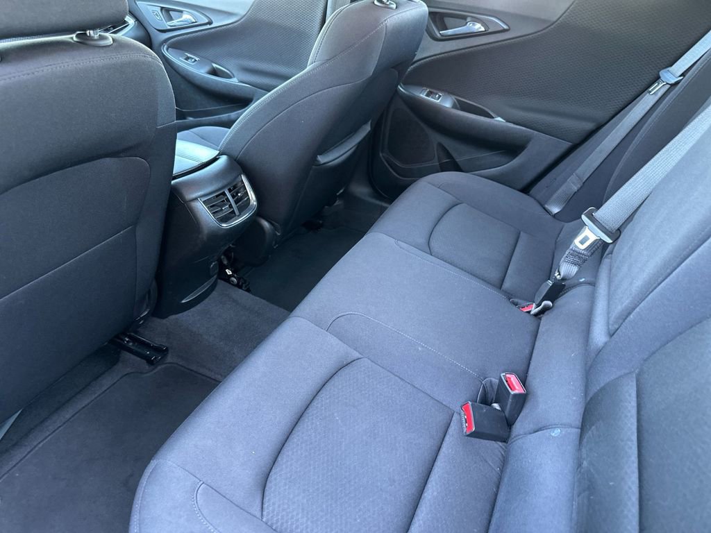 Used 2023 Chevrolet Malibu LT image 12