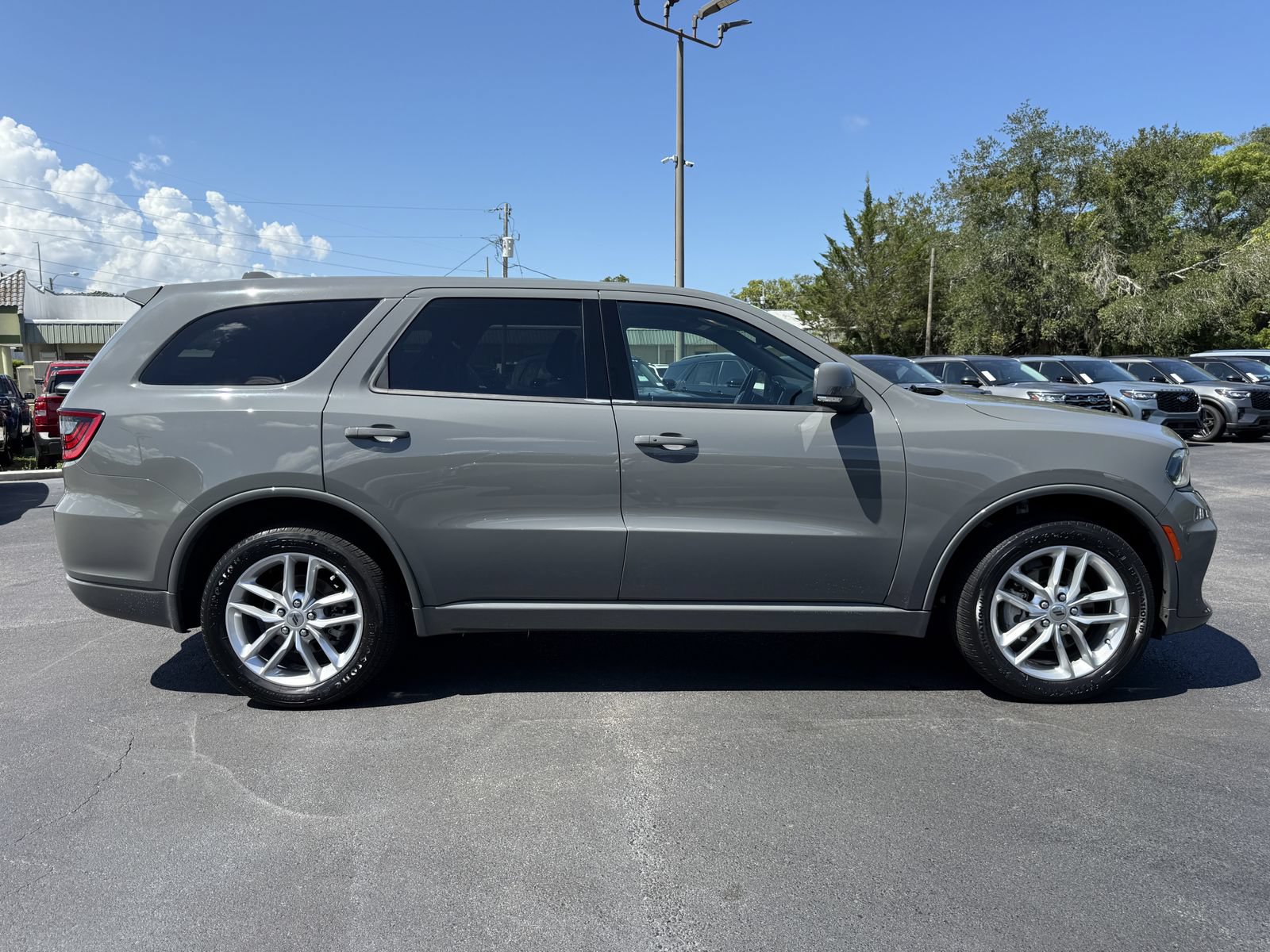 Used 2022 Dodge Durango GT AWD/4WD image 3