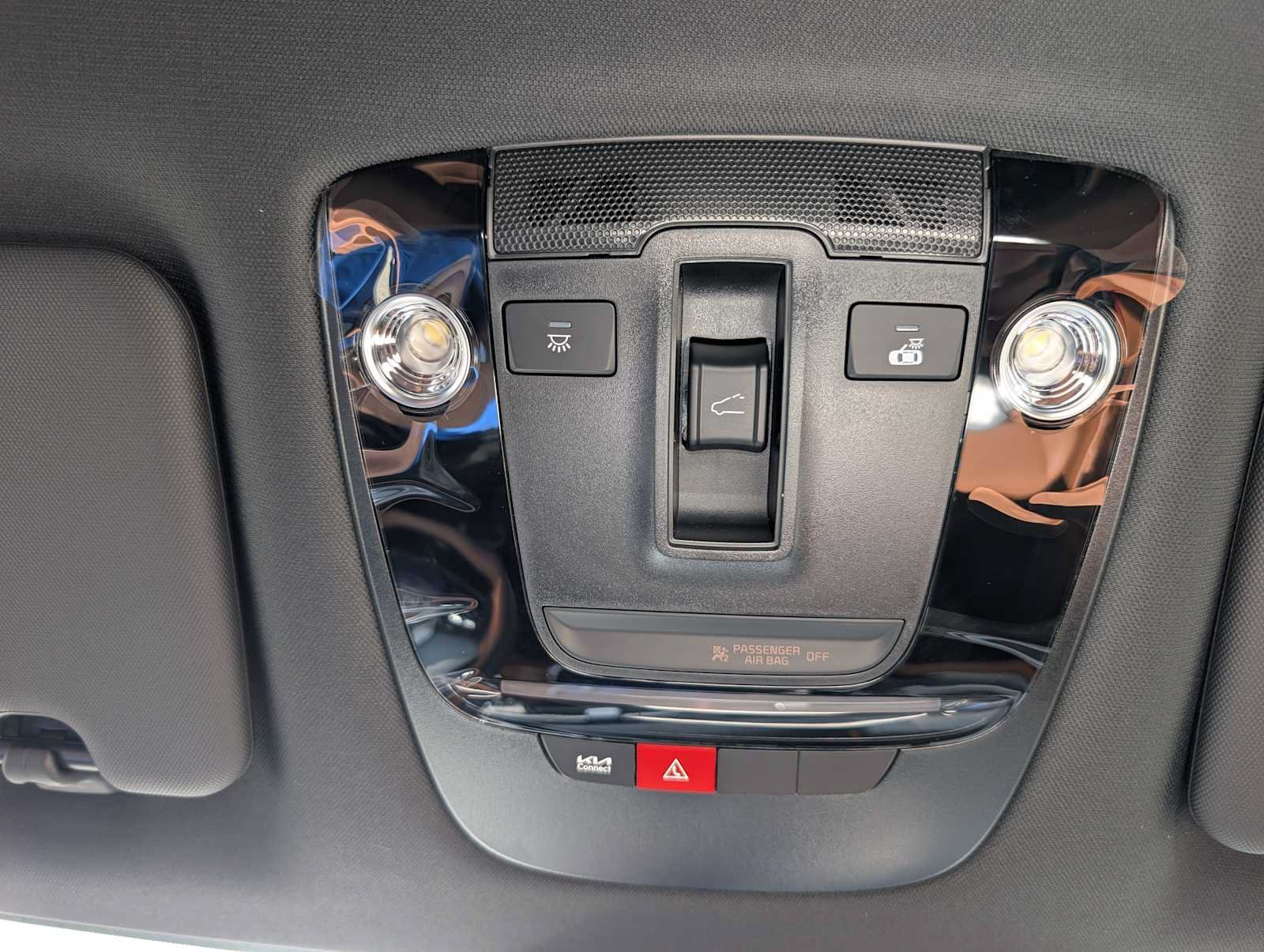 New 2026 Kia Sportage X-Line w/ X-Line Technology Package AWD/4WD image 29