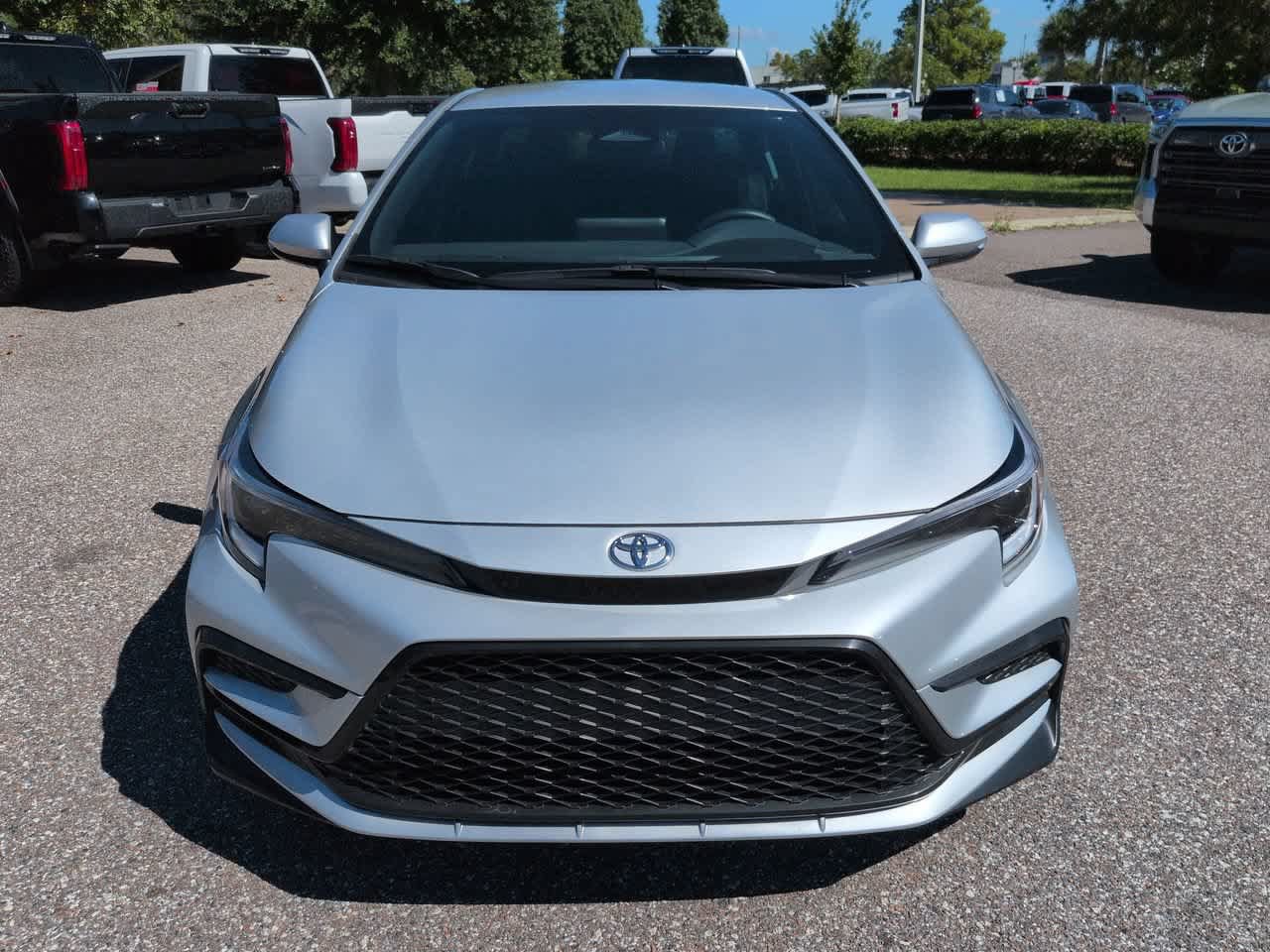 Certified 2026 Toyota Corolla SE FWD image 9