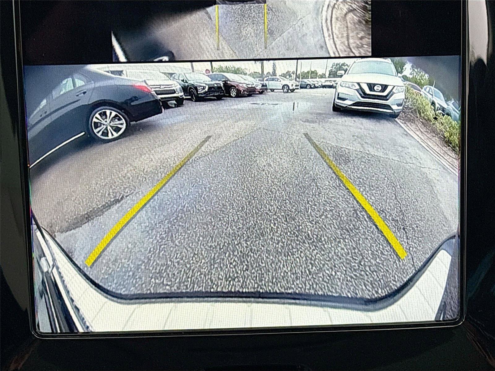 Used 2025 Volvo V60 B5 Cross Country Plus AWD/4WD image 14