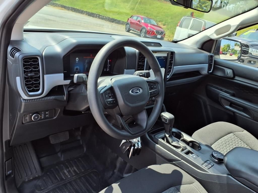 Used 2024 Ford Ranger XL image 15