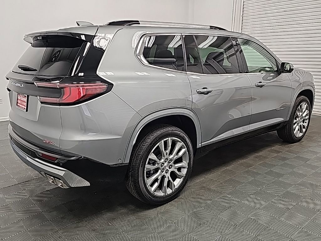 New 2026 GMC Acadia Denali w/ Super Cruise Package FWD image 8