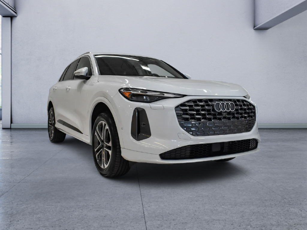 Used 2025 Audi Q5 Premium AWD/4WD image 9