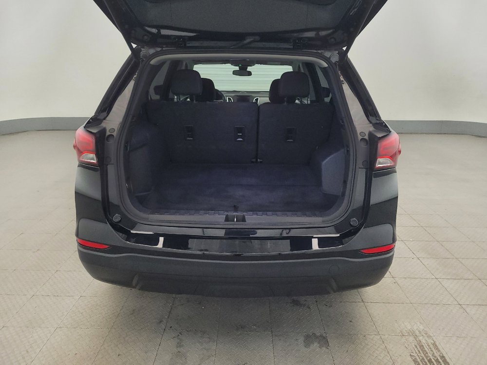 Used 2024 Chevrolet Equinox LS FWD image 29