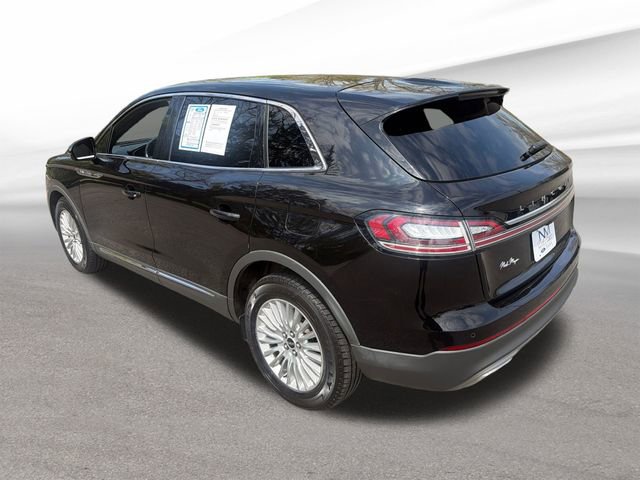 Used 2019 Lincoln Nautilus Premier AWD/4WD image 6