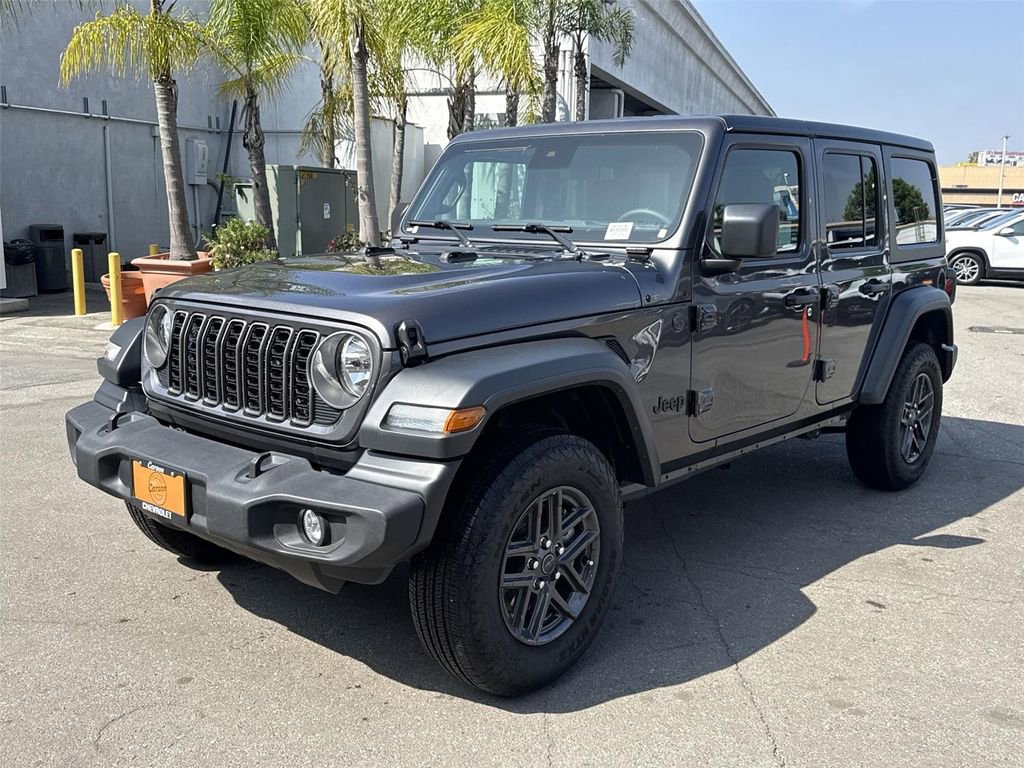 Used 2025 Jeep Wrangler Unlimited Sport AWD/4WD image 7