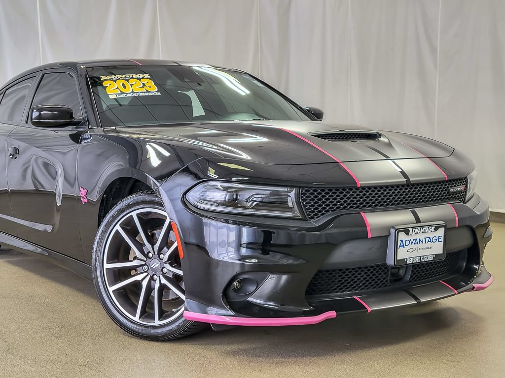 Used 2023 Dodge Charger R/T w/ Plus Group RWD image 3