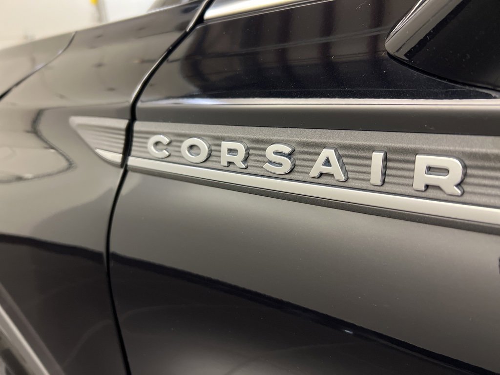 Used 2022 Lincoln Corsair AWD w/ Equipment Group 101A image 39