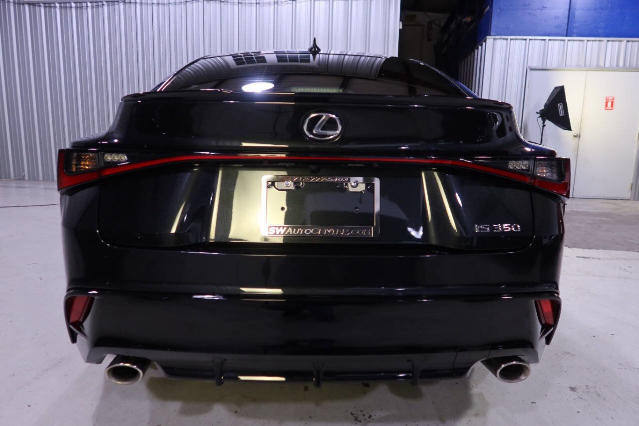 Used 2025 Lexus IS 350 F Sport RWD image 4
