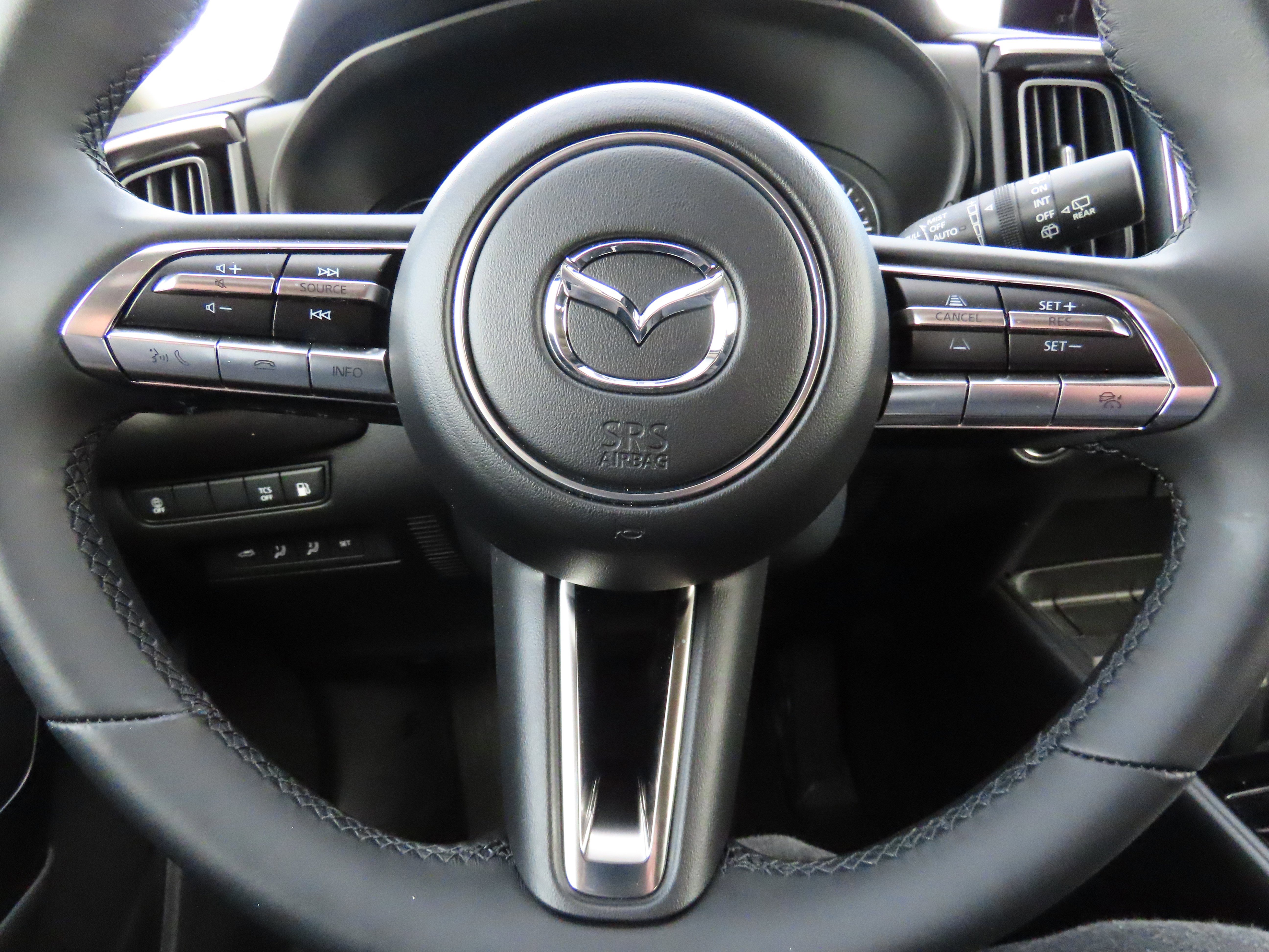 Used 2025 MAZDA CX-50 2.5 Hybrid w/ Premium Plus Pkg image 30