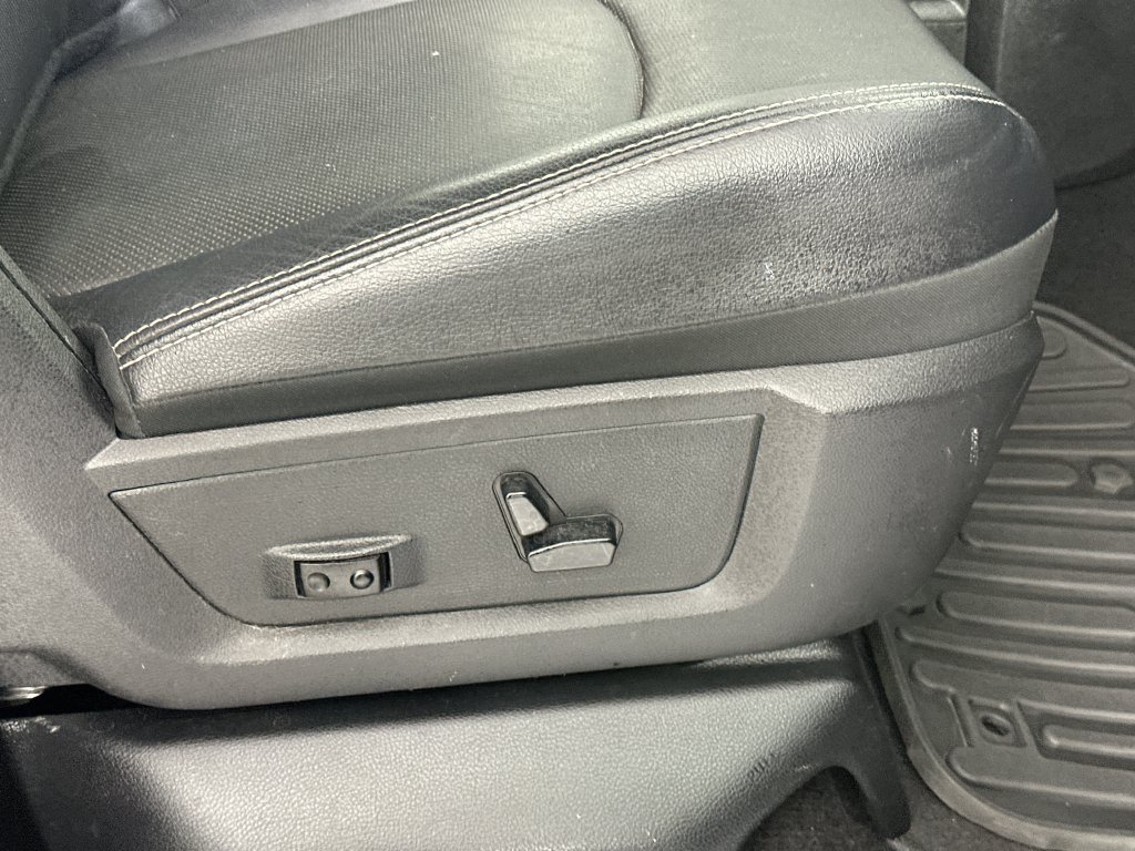 Used 2017 RAM 2500 Laramie AWD/4WD image 23