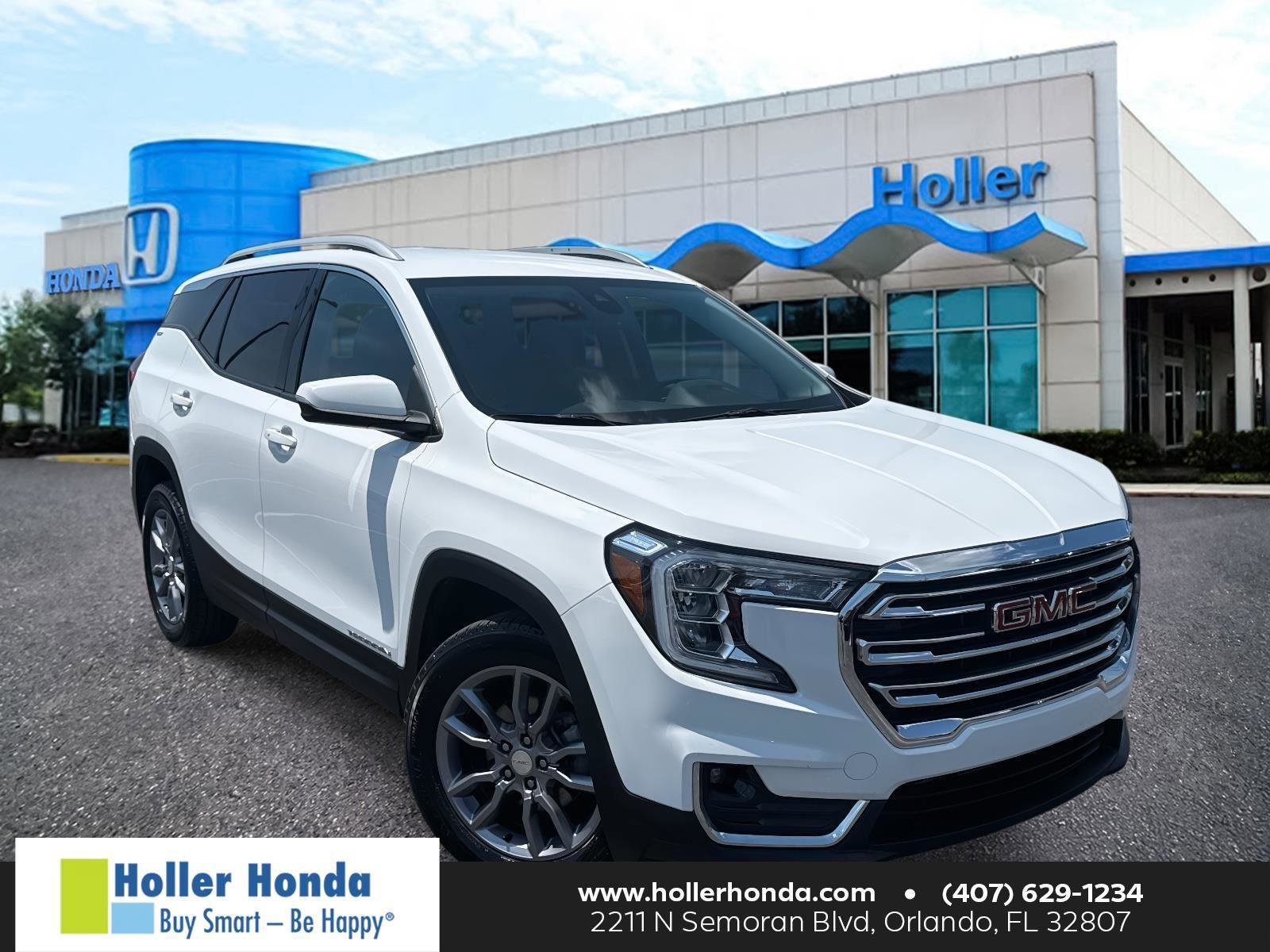 Used 2024 GMC Terrain SLT