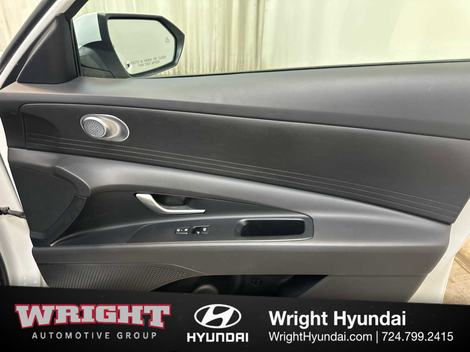 Certified 2025 Hyundai Elantra SE image 17