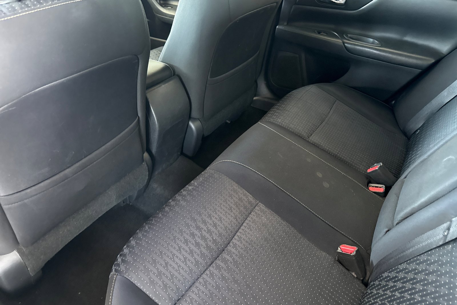 Used 2016 Nissan Altima 2.5 S w/ Power Driver Seat Package FWD image 12