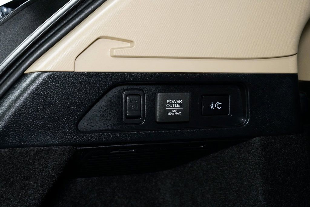 Used 2025 Acura MDX w/ Technology Package image 39