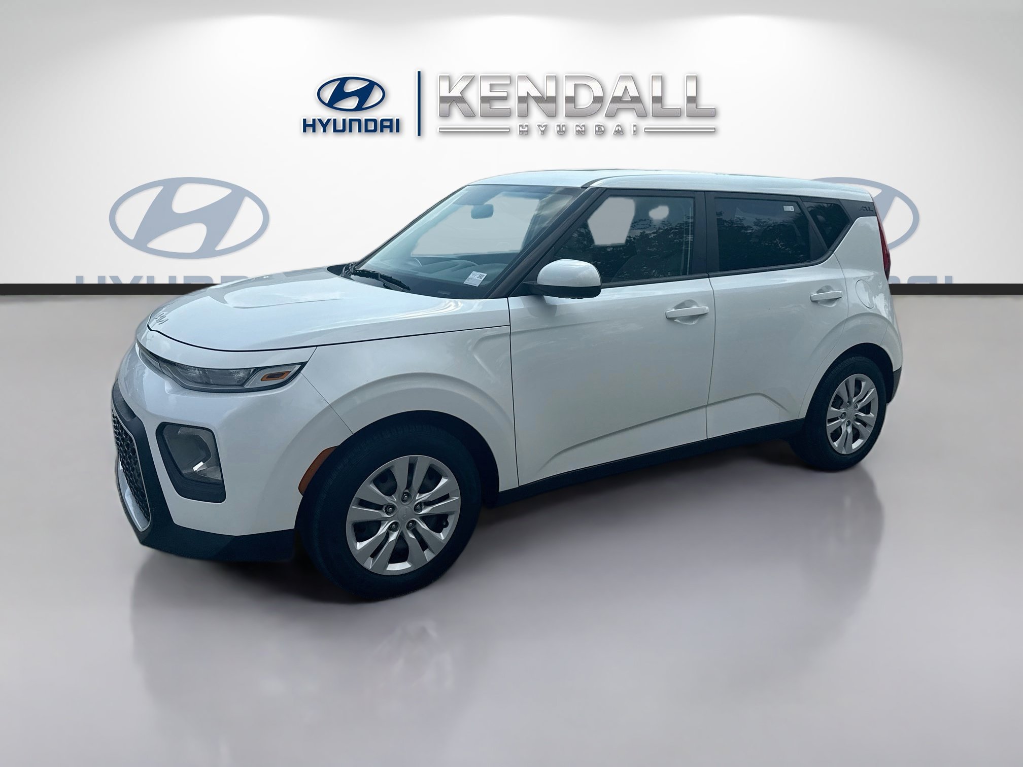Used 2022 Kia Soul LX FWD image 3