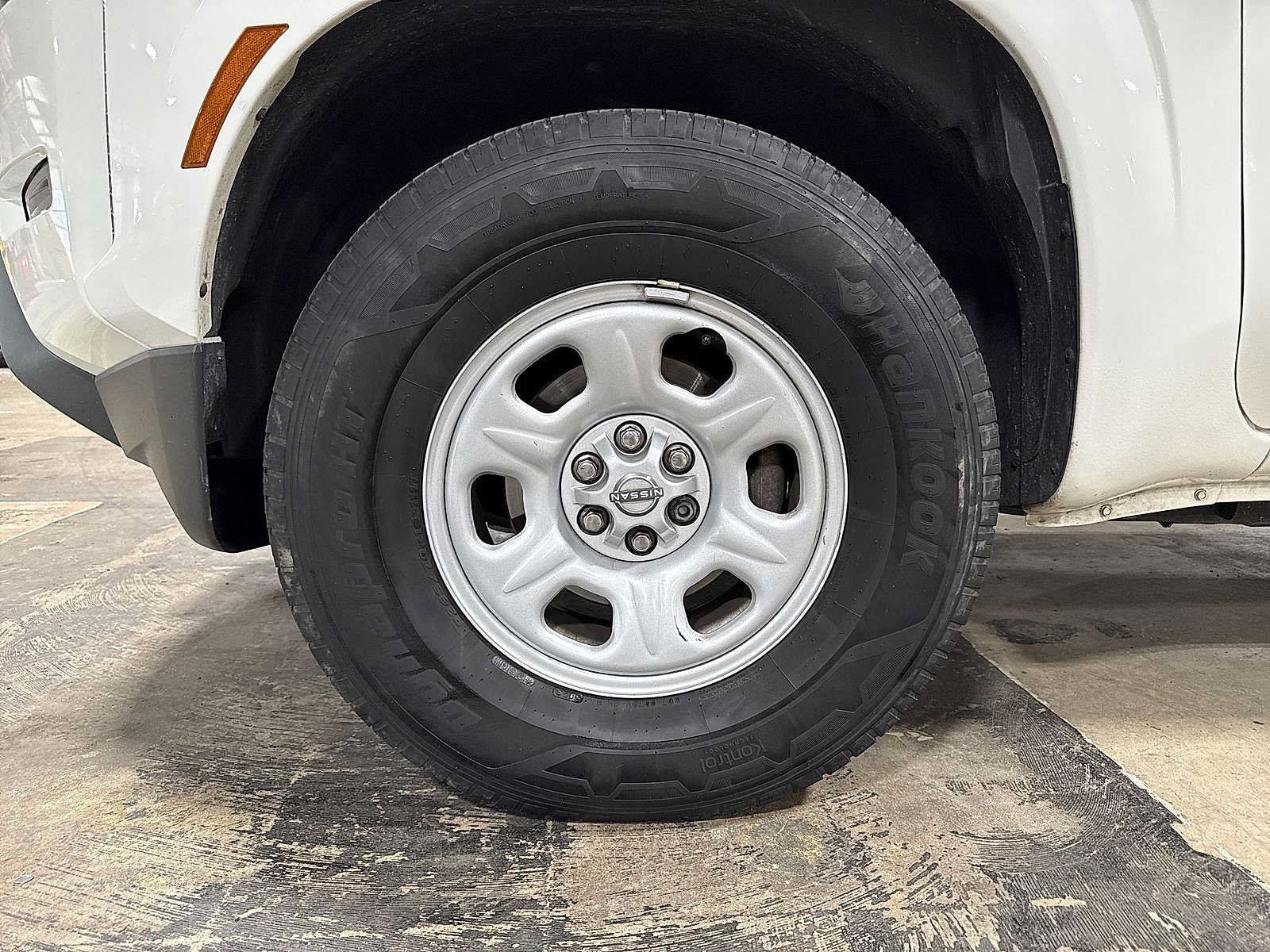 Used 2024 Nissan Frontier S w/ S Utility Package RWD image 10