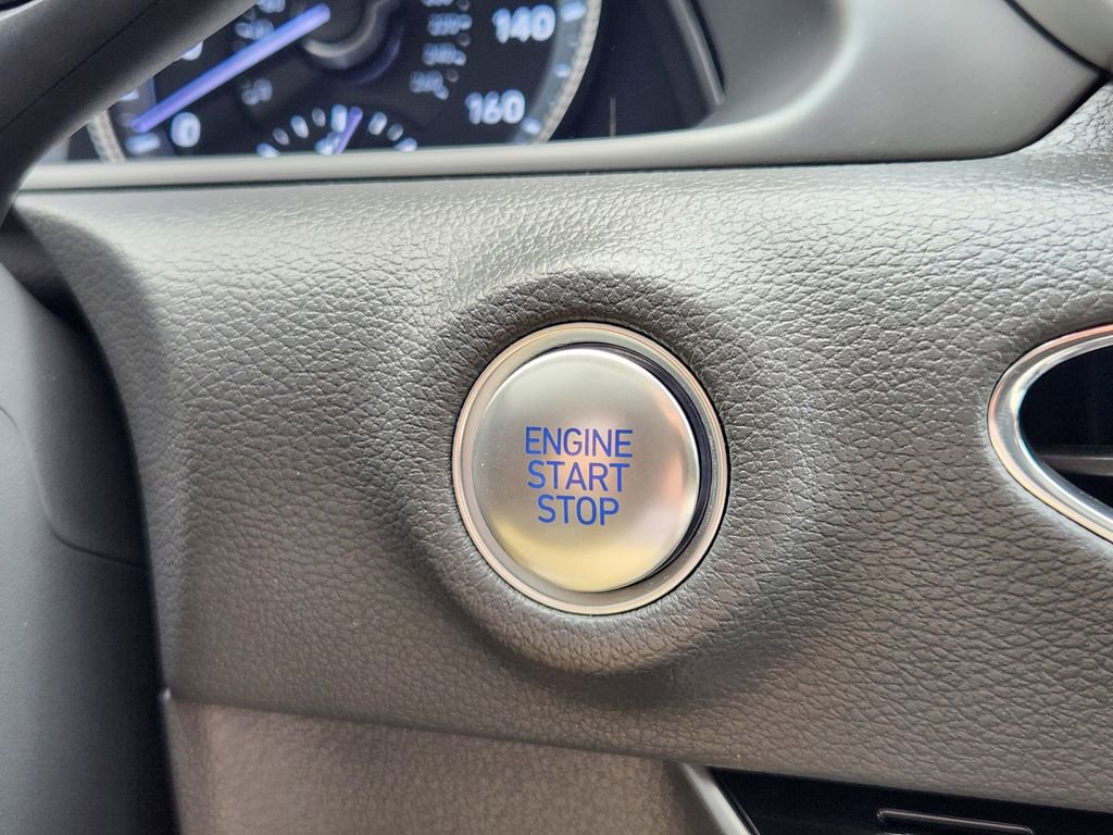 Certified 2023 Hyundai Sonata SEL w/ Winter Weather Package image 20