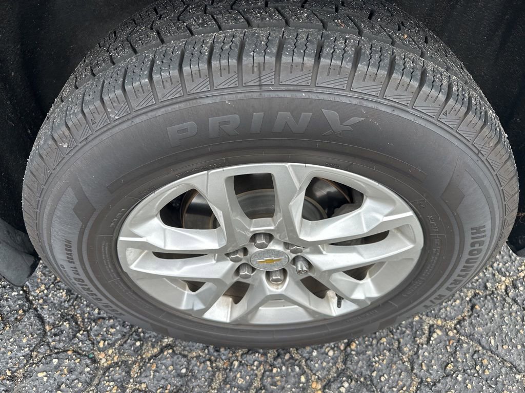 Used 2019 Chevrolet Traverse LS image 4