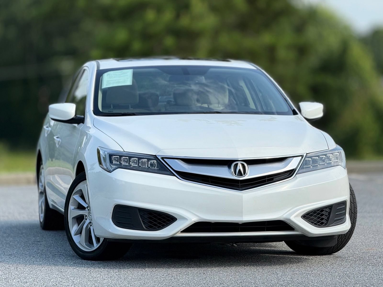 Used 2017 Acura ILX FWD image 4