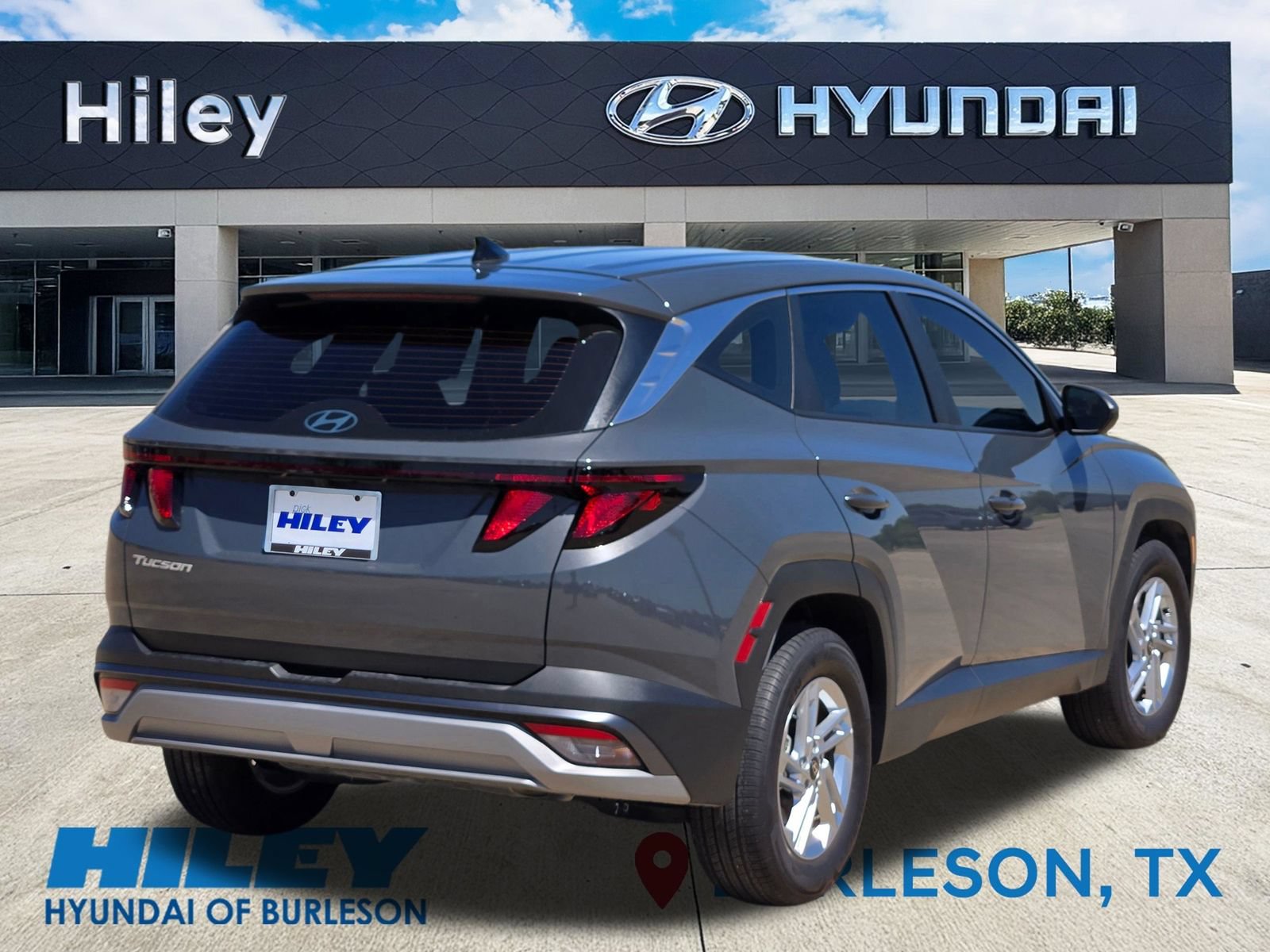 Certified 2026 Hyundai Tucson SE FWD image 4