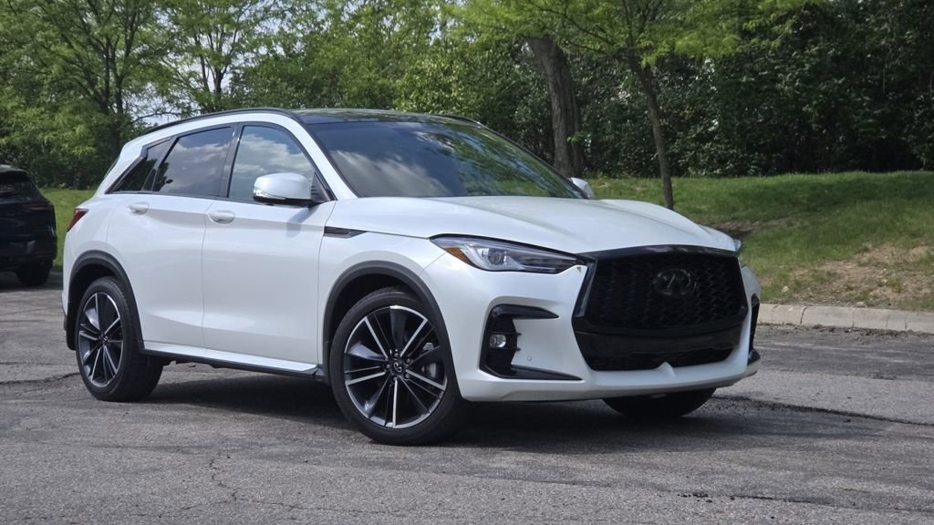 Certified 2023 INFINITI QX50 Sport AWD/4WD image 2
