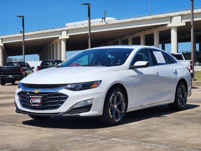Used 2024 Chevrolet Malibu LT image 3