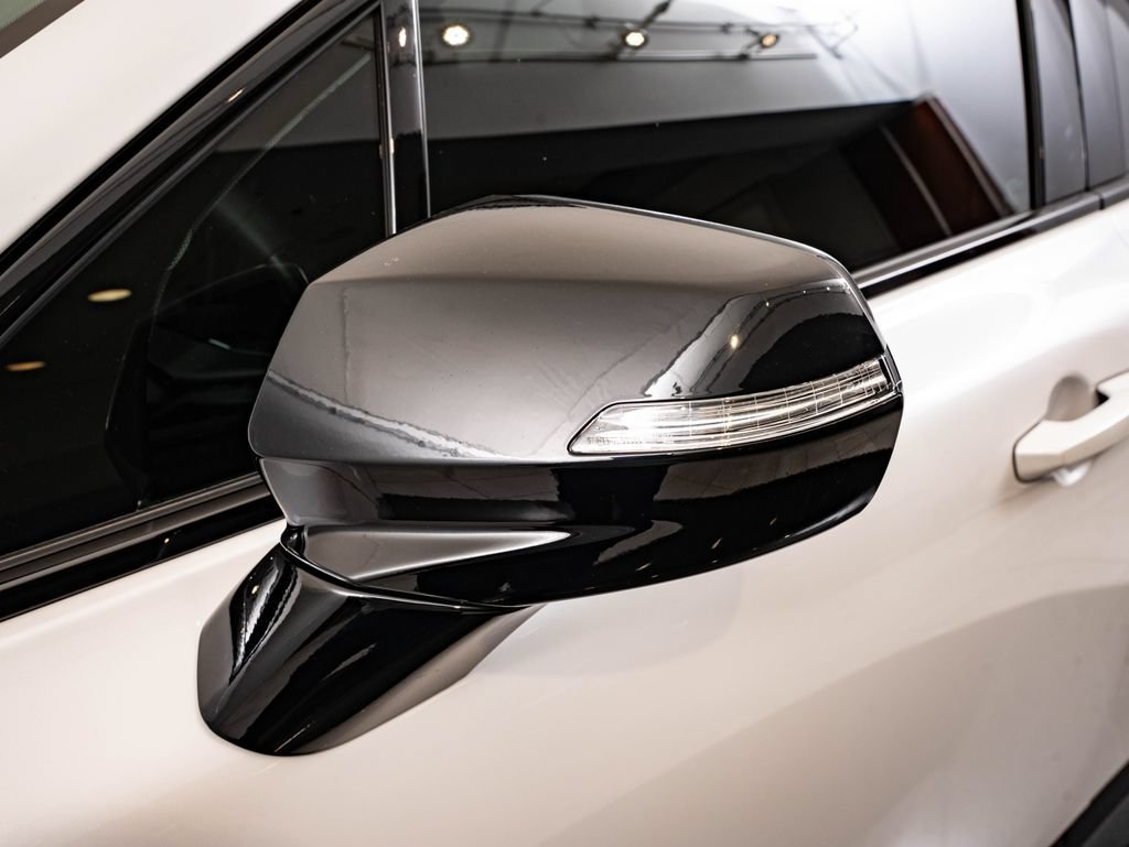Used 2024 Honda Prologue EX image 15