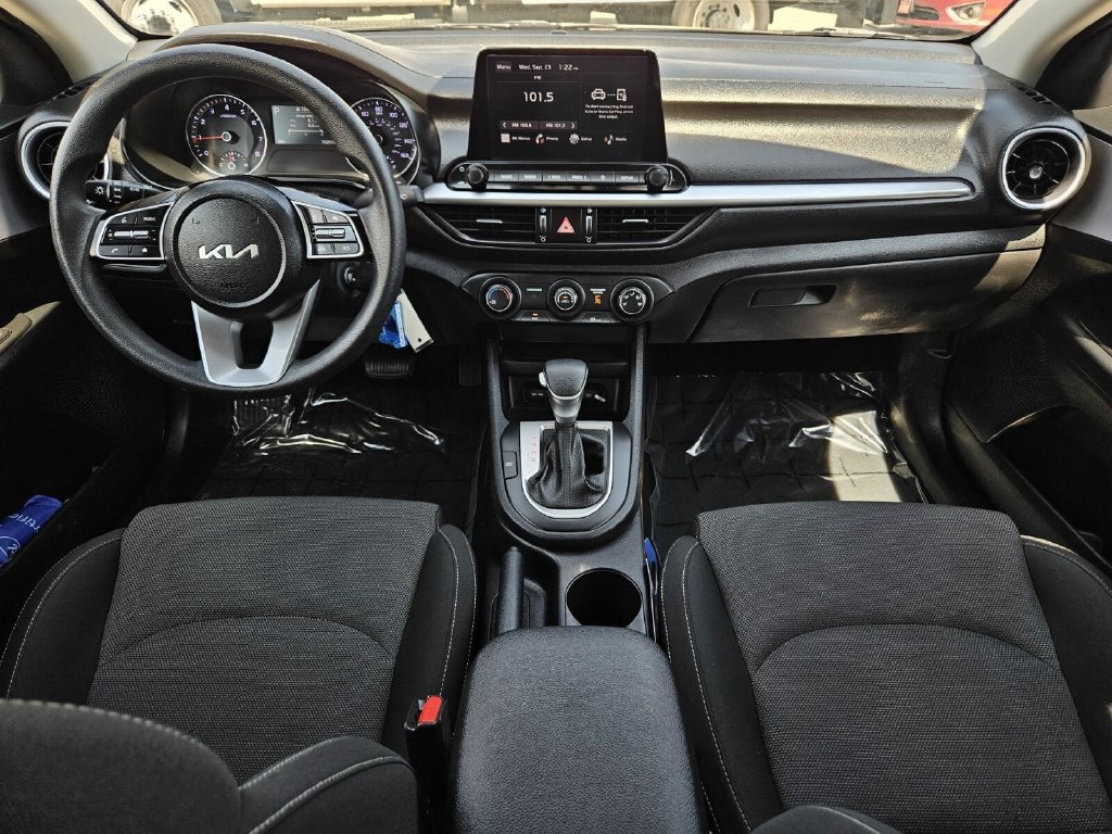 Used 2024 Kia Forte LXS FWD image 22