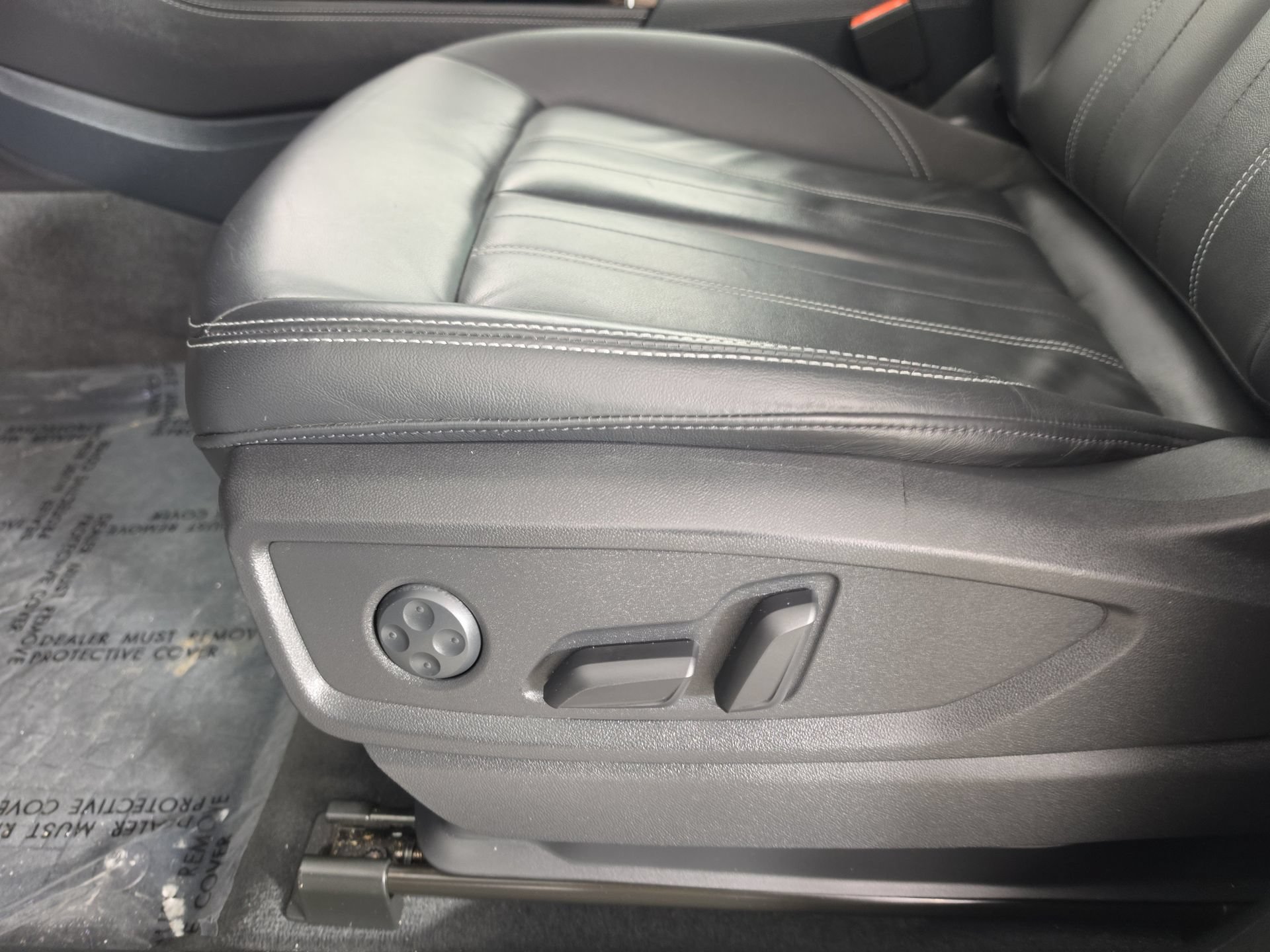Used 2022 Audi Q5 2.0T Premium Plus AWD/4WD image 17